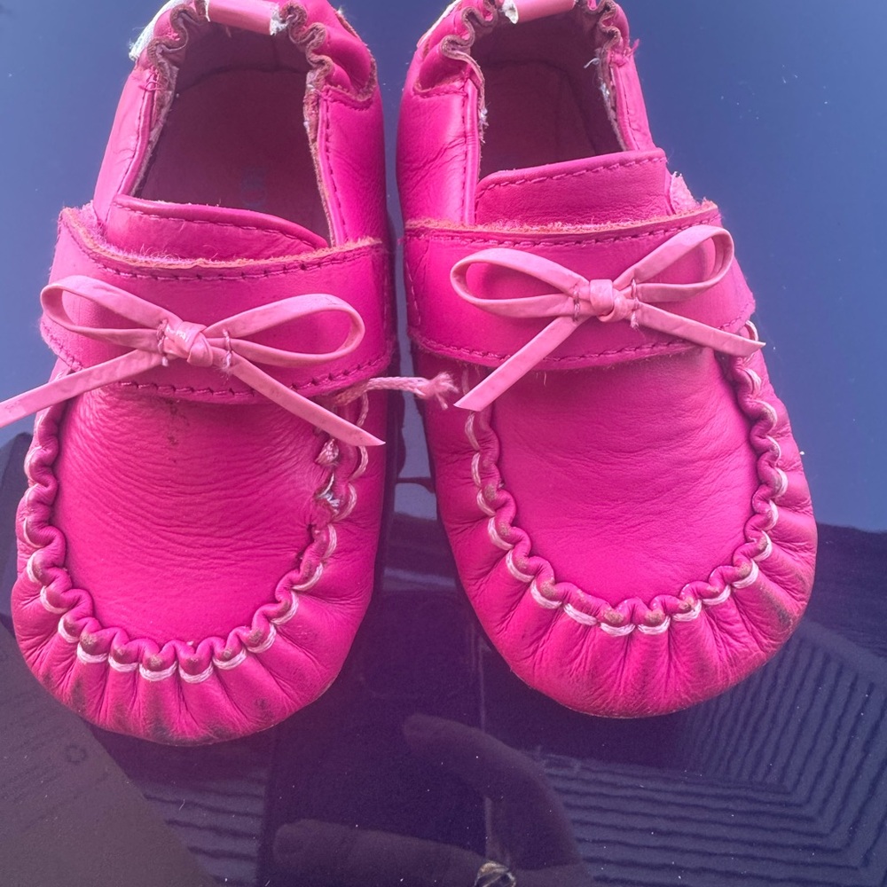 Vibrant Fuchsia Kids Moccasins